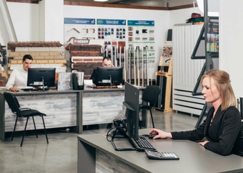 Шоурум компании СтройМаркет Ермолино 6